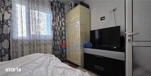 Apartament 2 camere, bloc cu lift, zona excelenta - Pacurari