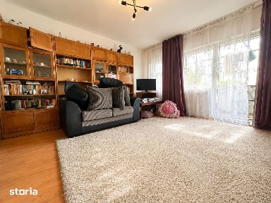 Apartament decomandat, 3 camere, 2 bai, 2 balcoane, spatios, zona Noua