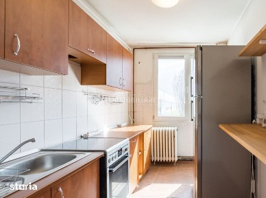 Apartament 4 camere mobilat