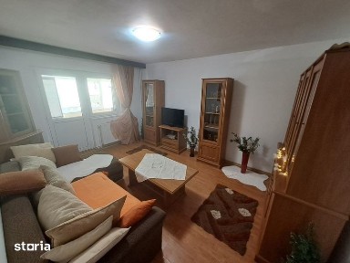 Vând apartament 2camere decomandat etaj 2 Racadau