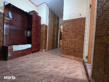 Apartament 3 camere, -Zona Anaf,- Etaj.2/4