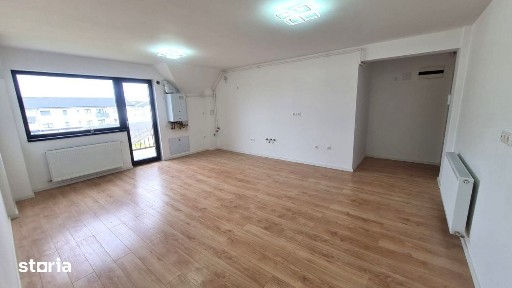 Apartament 3 camere 78 mp Calea Cisnadiei