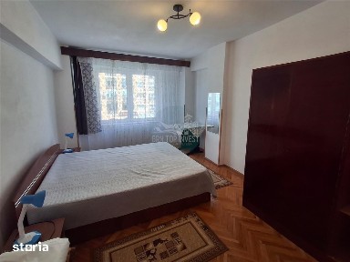 Apartament 2 camere decomandat balcon zona B-dul Mihai Viteazu