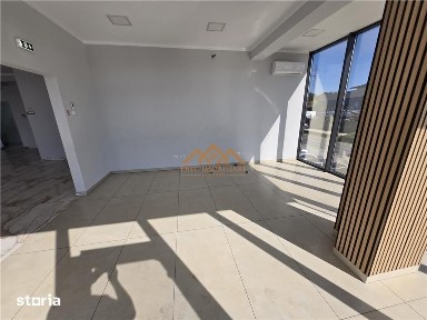 Spatiu Comercial | Birouri | 210mp