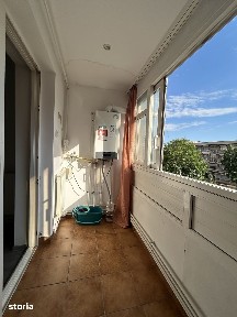 Apartament 3 camere, Ultracentral Pitesti.