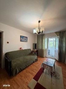 Apartament 2 camere semidecomandat, cu centrala, Craiovita, zona Ori