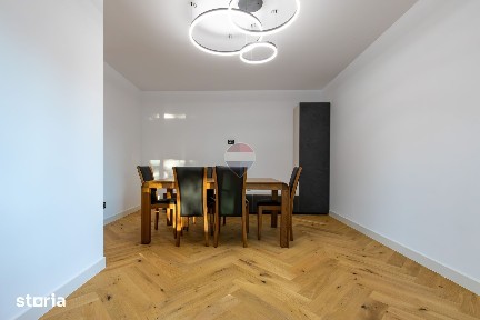Apartament LUX cu 3 camere de închiriat bloc NOU, str. Oituz