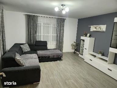 Vând casă cu etaj 167 mp, teren 1200 mp, parțial mobilata
