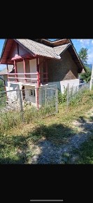 Casă cu teren 5.000 mp de vânzare în Rădăcinești, Vâlcea - zonă de munte