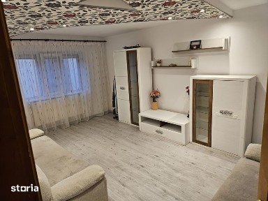 Apartament 3 camere de inchiriat