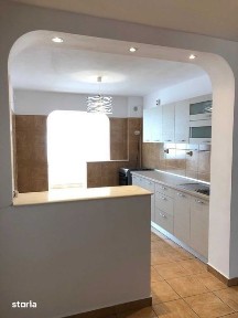 Sunt de inchiriat: apartament luminos, 4 camere, Calea Mosilor
