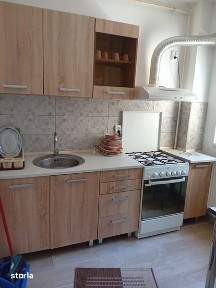 Închiriez 2 camere