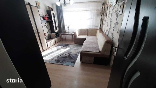 Inchiriez apartament 2 CAMERE TEIUL DOAMNEI-400 euro/neg.