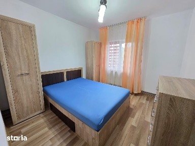 2 camere, decomandat, zona Spitalul Vechi, etaj intermediar