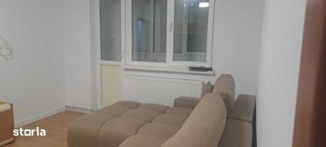 Apartament doua camere zona Centrala, parter cu balcon, renovat