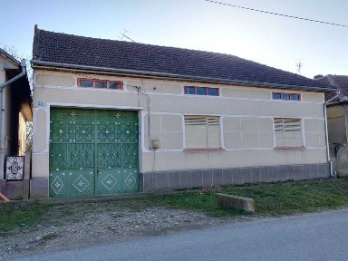 Casa de vanzare in Costei