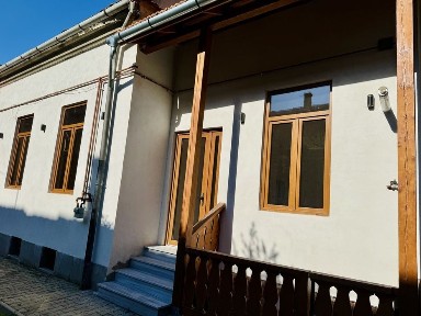 Casa de vanzare in centrul orasului