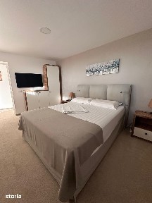 SEAVIEW APARTMENTS, OLIMP - SE VINDE TOT ETAJUL 12!