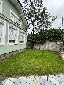 Casă spațioasă de vânzare în Grădiște, Arad - locație excelentă