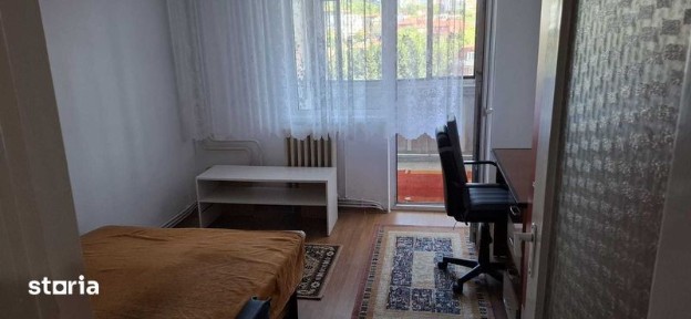 Inchiriez apartament 2 camere Manastur/Campului