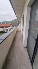 Închiriez apartament cu 3 camere Baia Mare