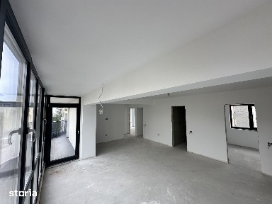 Apartament 4 camere, terasa,Tomis Plus