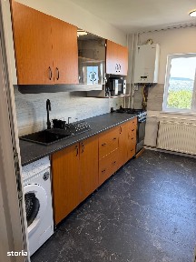 Dau in chirie apartament 3 camere Zorilor