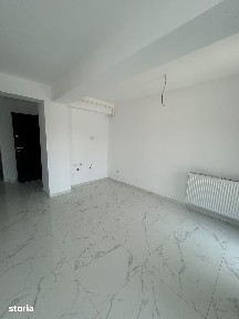 Apartament cu 3 camere - zona Hlincea
