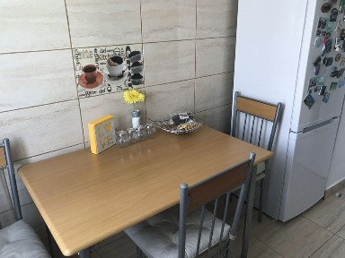 Vand Apartament cu 2 camere Aleea Bizusa Iulius Mall etaj intermediar Persoana Fizica