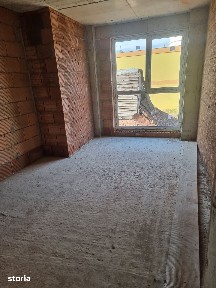 Vând apartament cu 2 camere C.Coposu 24-26