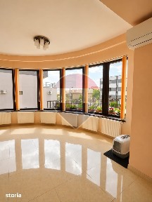 Casă / Vilă cu 12 camere de vânzare | Fundeni, Sector 2
