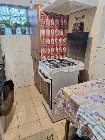 Inchiriez Camera de Camin spatioasa 32 m.p. Compartimentata Str. Putnei