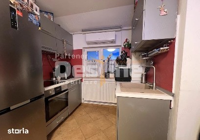 Apartament cu 3 camere mobilat si utilat