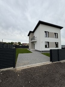 Casa 4 camere Valea Adanca