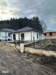 Casa pe un nivel 100mp,teren 520 mp Popesti