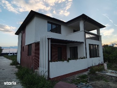 FARA COMISIOANE casa eleganta 5 camere 3 terase P+1+pod 2 placi 1800mp