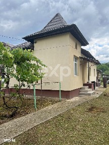 Bulevardul Trandafirilor, Pucioasa, Dambovita