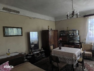 Casa renovabila, 3 camere, 146 mp utili, 770 mp teren, zona Andrei Mur