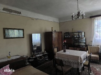 Casa renovabila, 3 camere, 146 mp utili, 770 mp teren, zona Andrei Mur