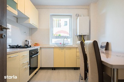 De închiriat apartament cu 2 camere, boxă și parcare în Tractorul!