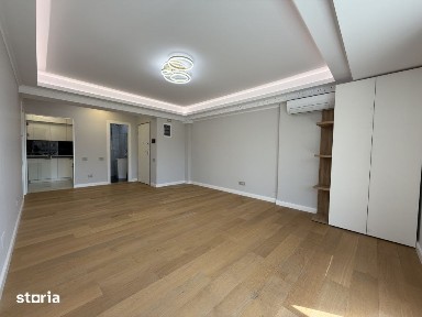 Apartament de Lux cu Gradina Proprie langa Palatul Parlamentului