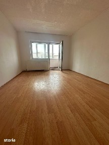 Apartament 2 camere cu 2 balcoane Central