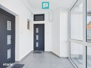 Studio modern langa facultatea Vasile Goldiș