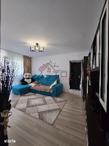 Mircea cel Batran, 2 camere decomandat, etaj intermediar, liber