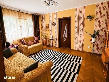 Vanzare apartament 3 camere - Podu Ros - etaj 2