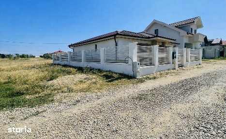 Casă parter semifinisatǎ Cihei - 300 mp teren