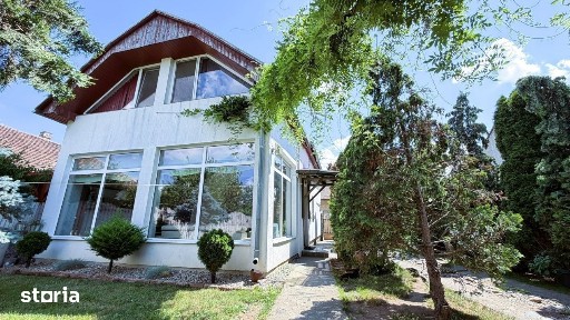 Casă Centrală 5 camere, Str. Andrei Mureșanu - Carei