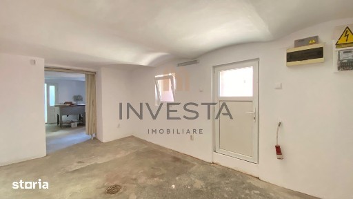 Spatiu de birou sau comercial de inchiriat, zona 7 Strazi