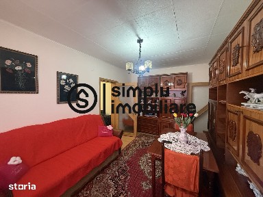 Apartament 3 camere Rovine