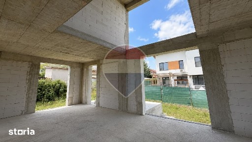 Vilă cu vedere către lac | 5 camere | Corbeanca | Teren 850 mp